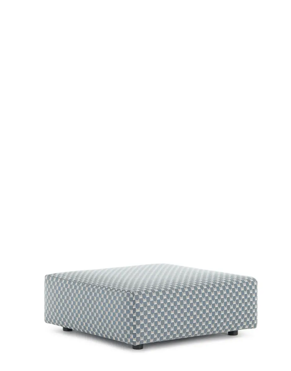 Kartell Plastics outdoor liberty pouf obi check Piero Lissoni Economico