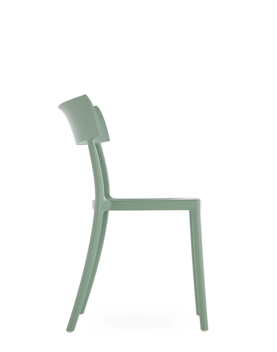 Kartell Catwalk mat (2 sedie) Philippe Starck con Sergio Schito Affare Del Giorno