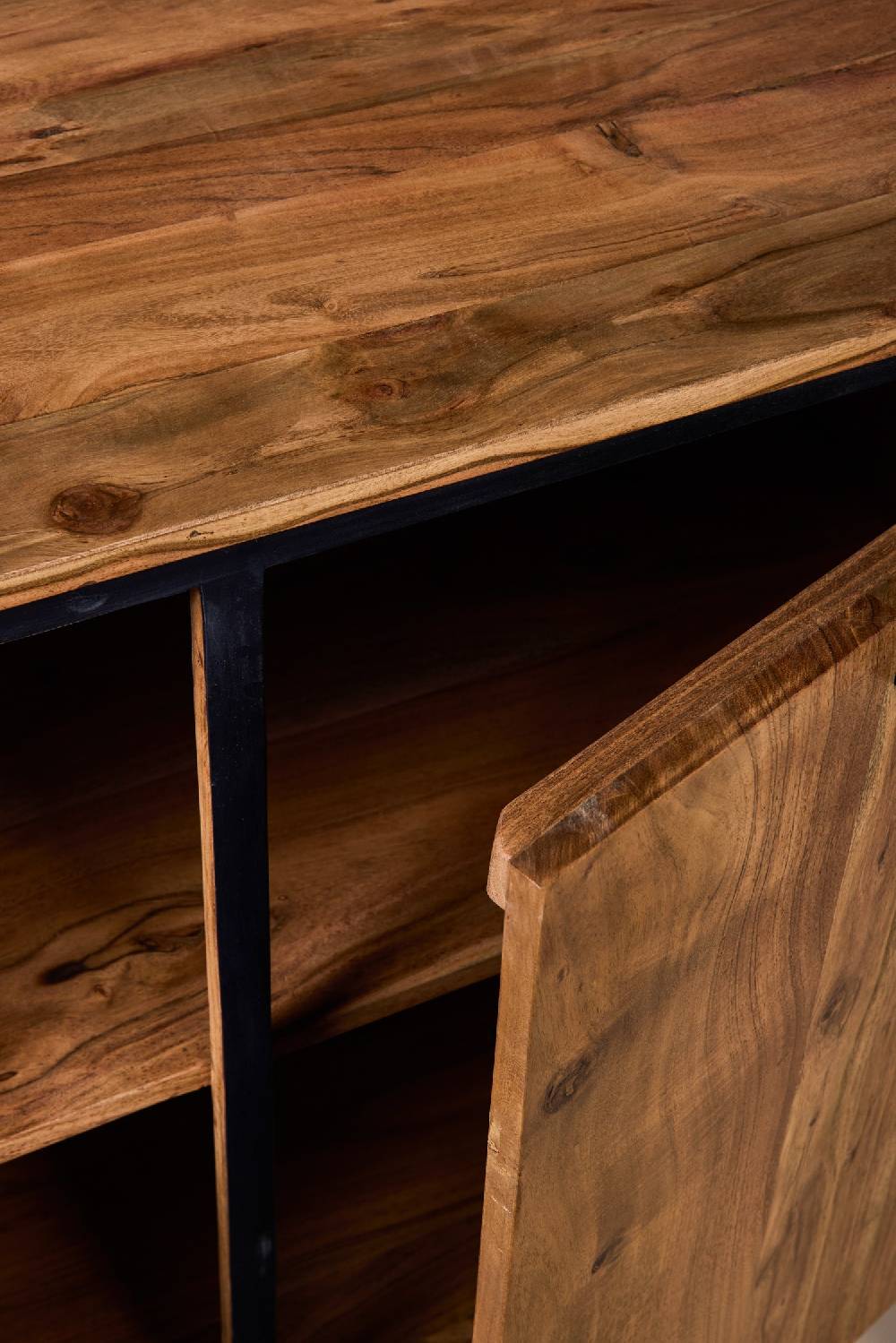 Novità Home Farley - Credenza 3 Sportelli Economico