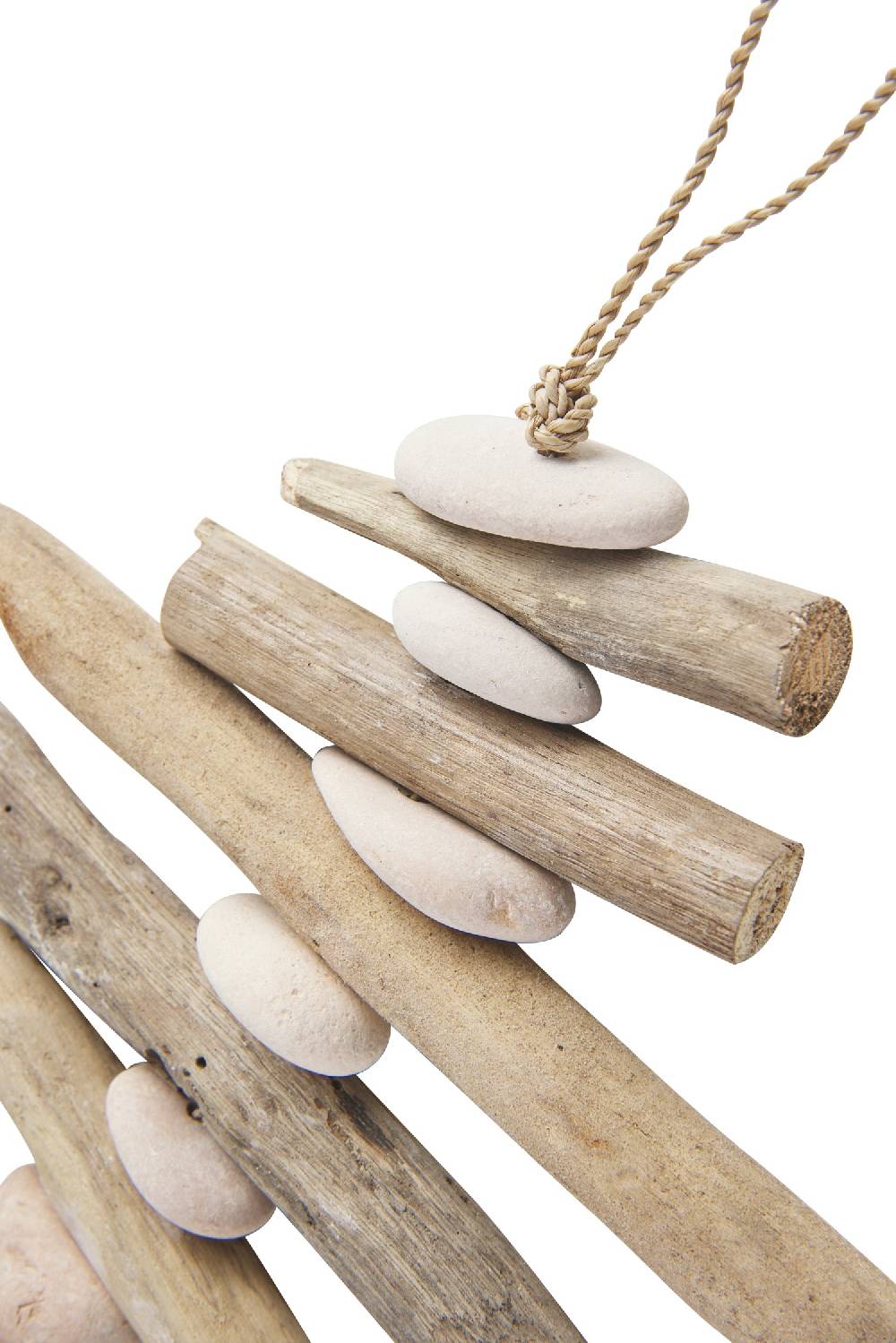 Novità Home Decor - Coda Pesce Bianca Con Legnetti Di Mare E Sassi Offerta speciale