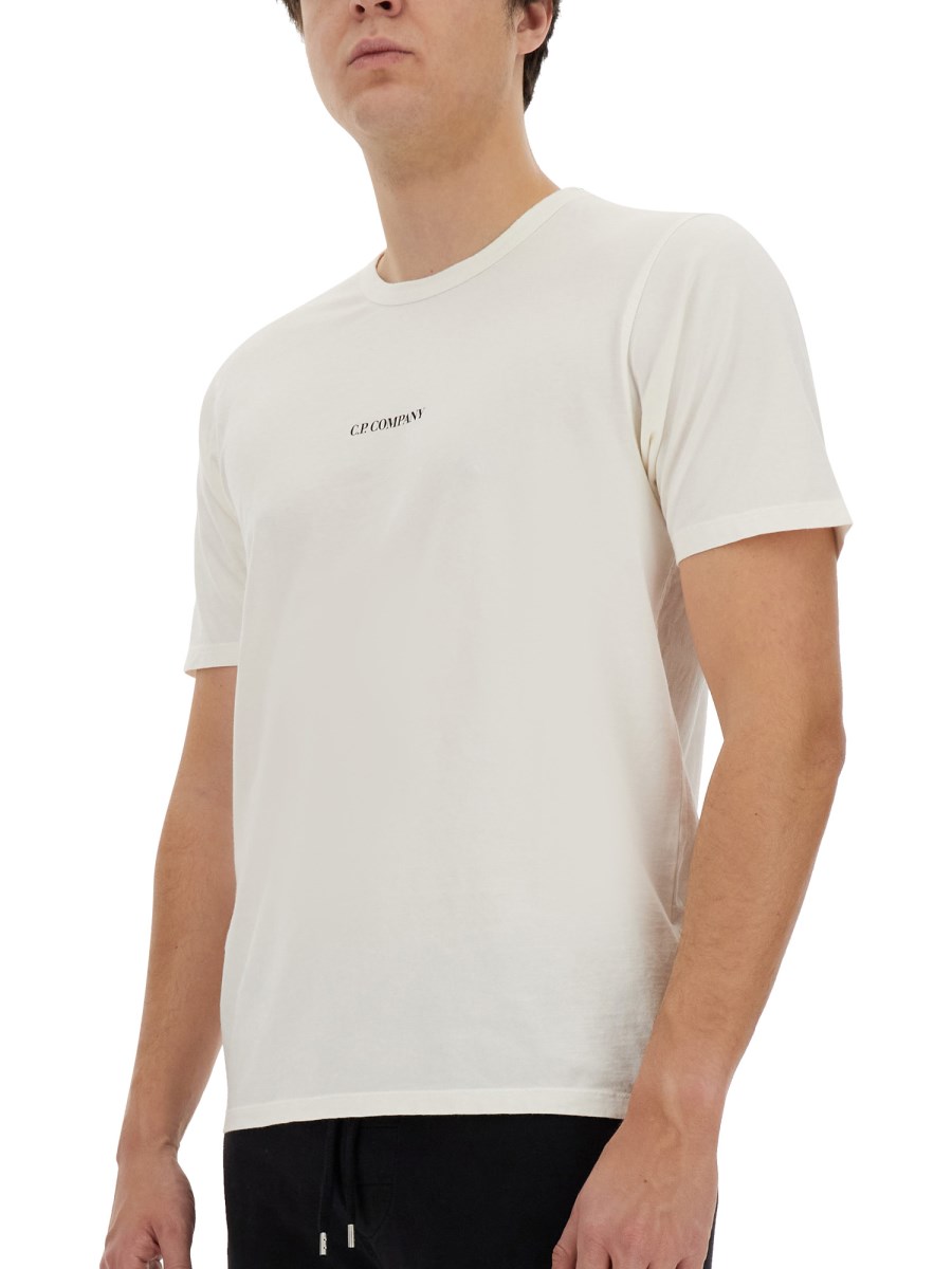 C.P. COMPANY T-SHIRT CON LOGO Sottocosto