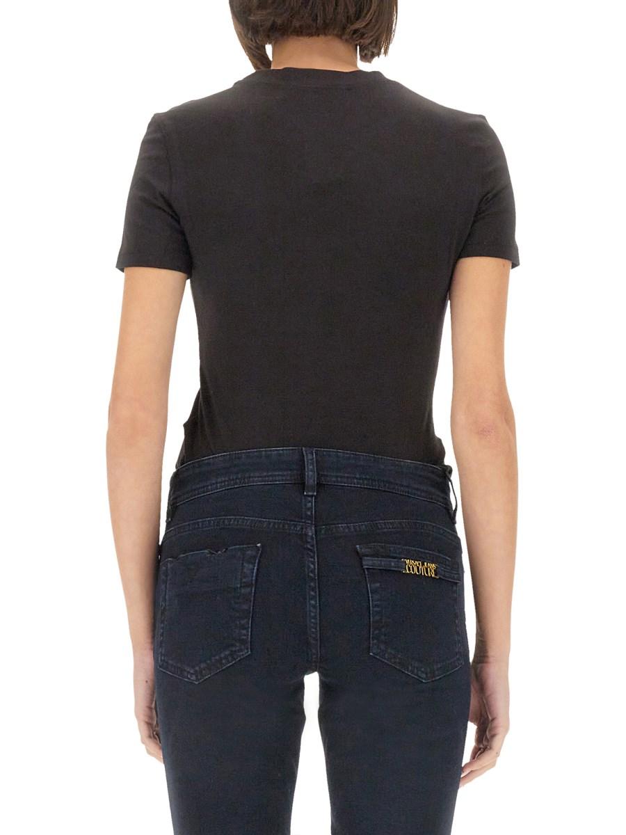 VERSACE JEANS COUTURE T-SHIRT IN JERSEY DI COTONE CON LOGO Vendite Flash