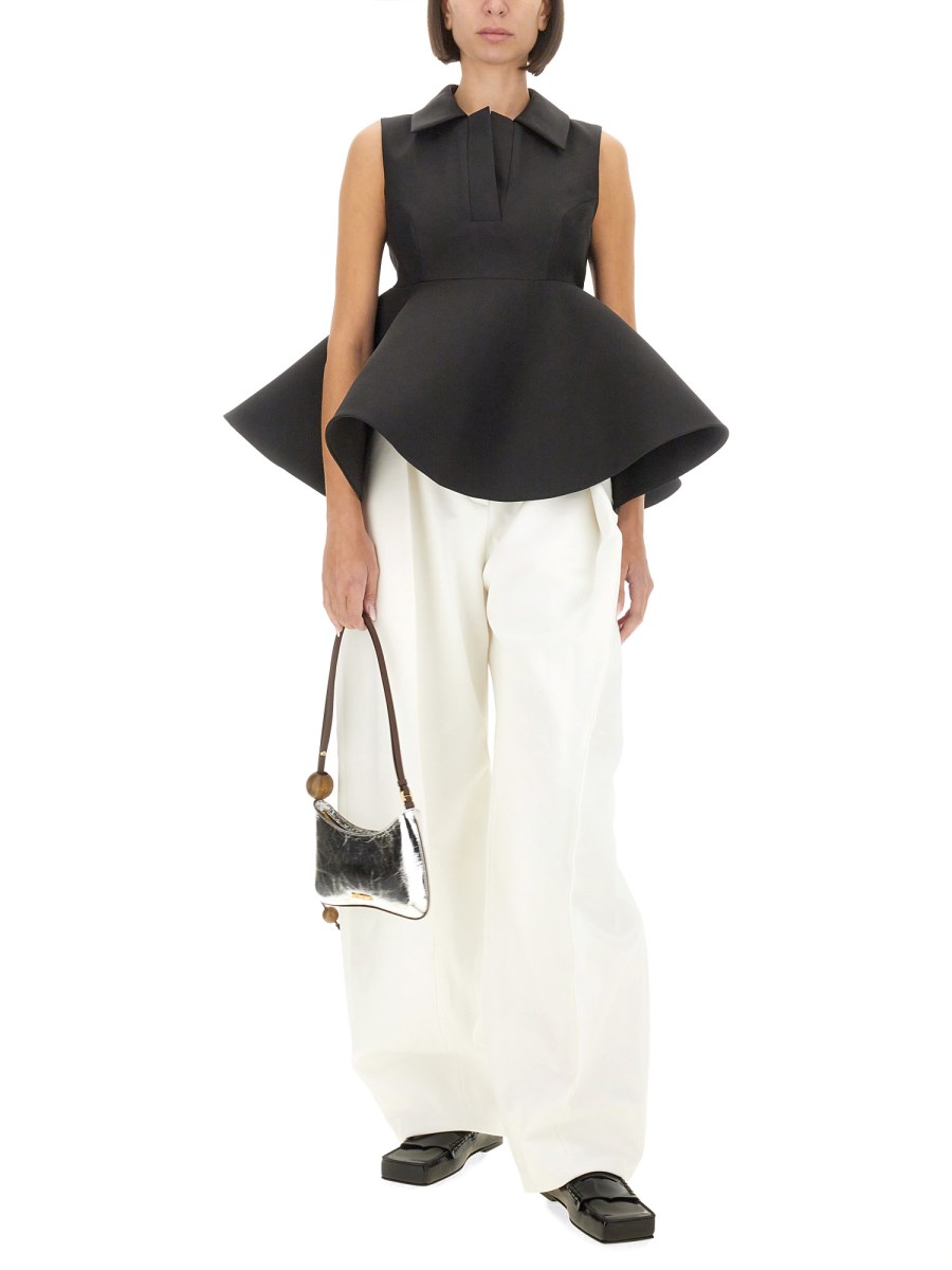 JACQUEMUS TOP SPALLA CON VOLANT Offerta