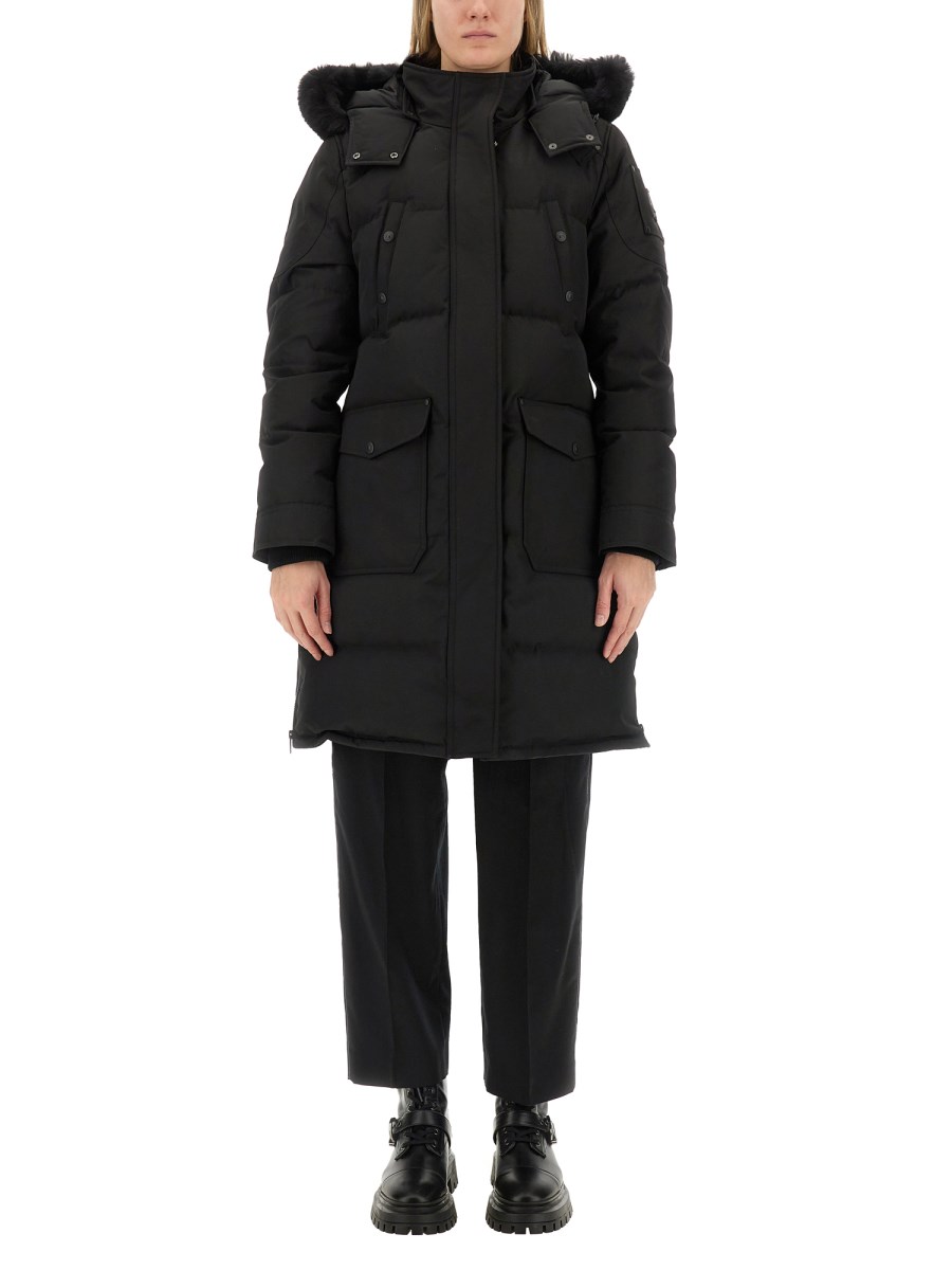 MOOSE KNUCKLES PARKA CON CAPPUCCIO IN SHEARLING Saldi