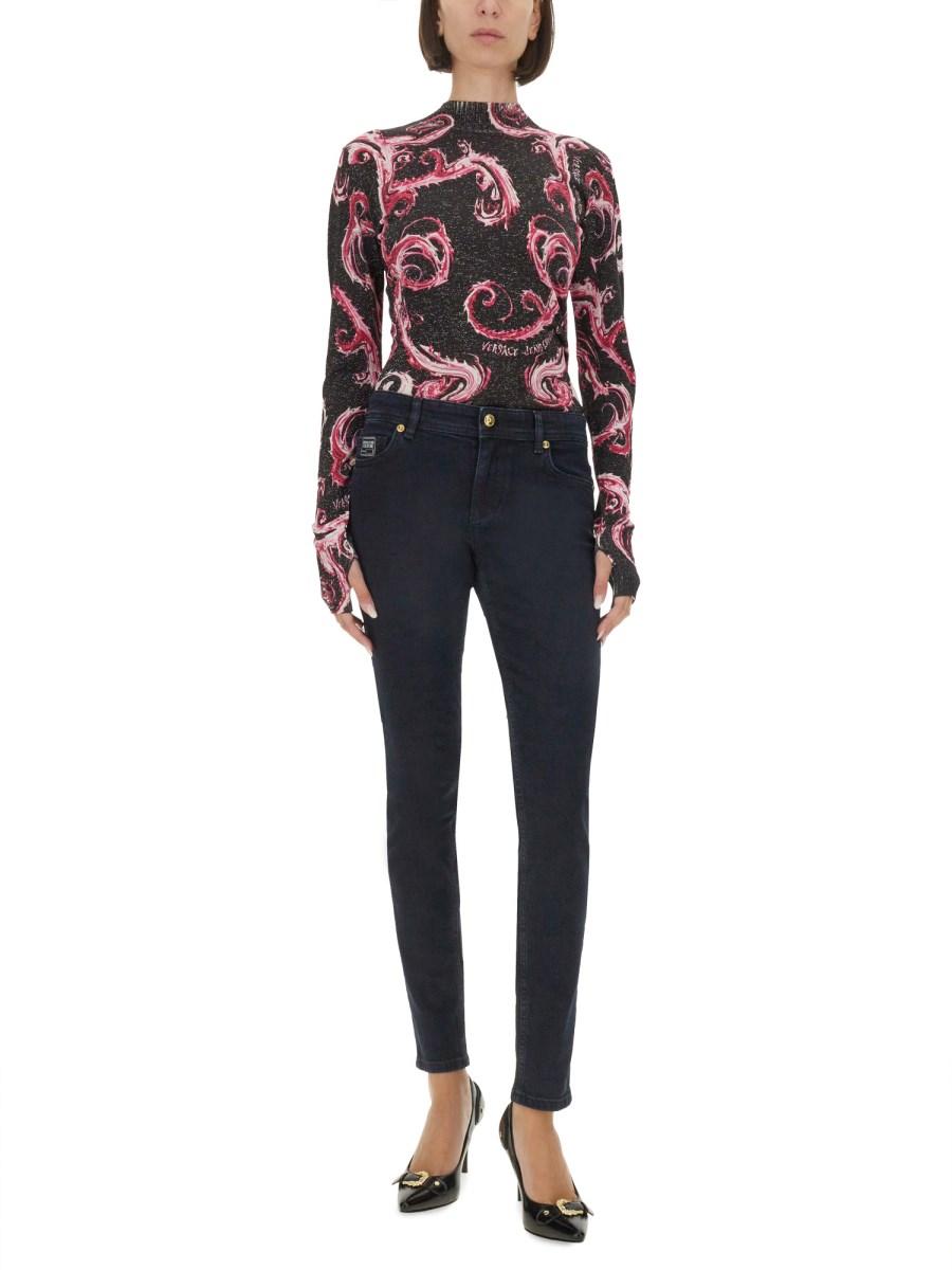 VERSACE JEANS COUTURE T-SHIRT IN MAGLIA LUREX CHROMO Consegna Veloce