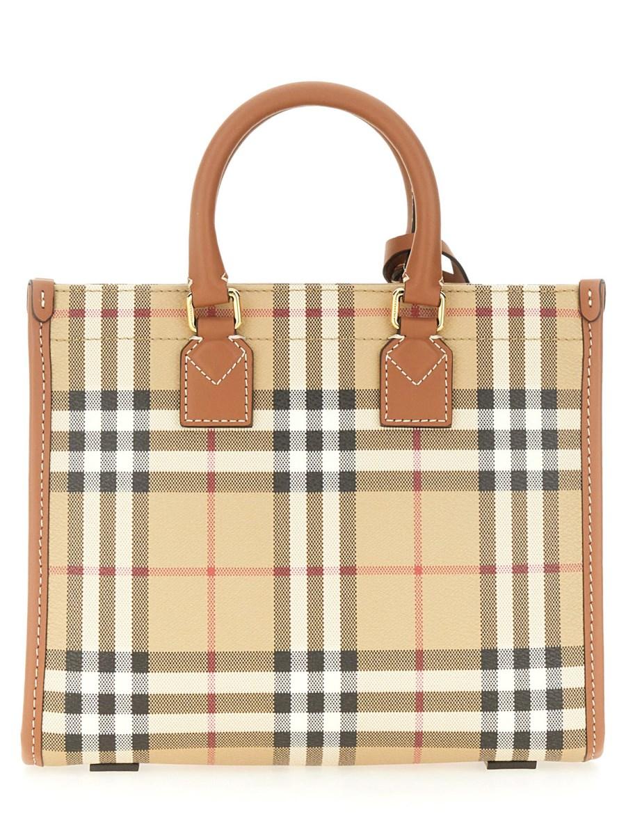 BURBERRY BORSA TOTE FREYA MINI IN COTONE SPALMATO CHECK Acquista Ora