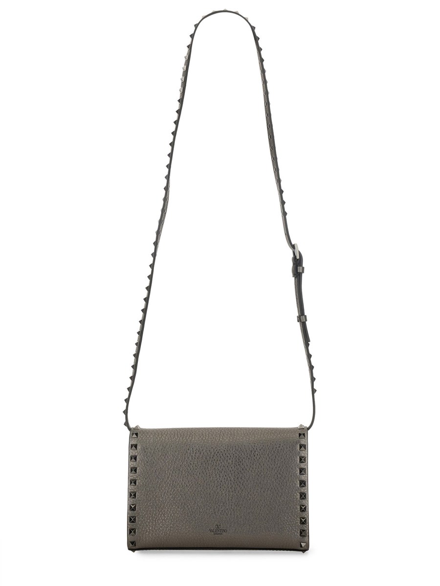 VALENTINO GARAVANI BORSA A TRACOLLA ROCKSTUD SMALL IN PELLE LAMINATA Smaltimento dello stoccaggio